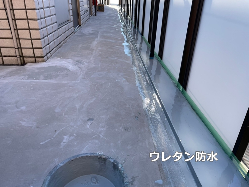 東京都品川区長尺シート張り替え工事　ウレタン防水